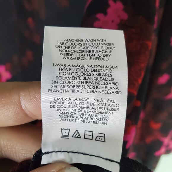 Cabi Womens Black Floral Print Sheer Candlelight Long Sleeve Blouse Size Medium - Picture 6 of 6